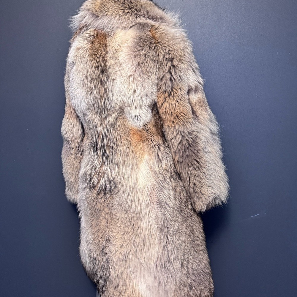 Genuine Wolf Fur Vintage Long Jacket - Picture 3 of 11